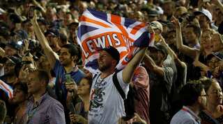 Singapore Grand Prix attendance rises 19 per cent in 2017