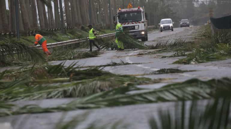 Hurricane Maria makes landfall in Puerto Rico