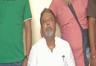 TMC suspends Mukul Roy after he quits party