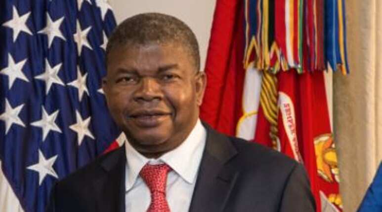 Angola swears in Lourenco, first new president for 38 years