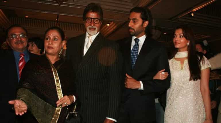 Panama Papers: Amitabh Bachchan, Aishwarya submit documents to Enforcement Directorate Panama Papers: Amitabh Bachchan, Aishwarya submit documents to Enforcement Directorate