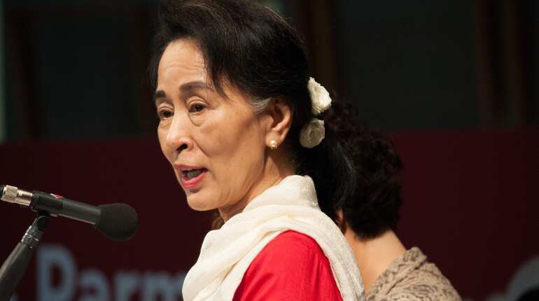 Myanmar says poised to take back 'verified' Rohingya refugees