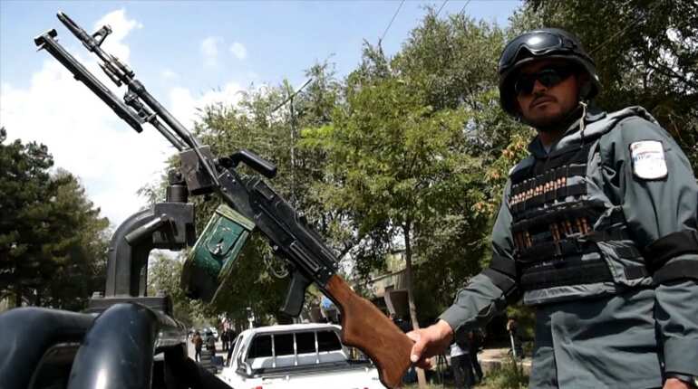 Kabul: 6 dead after suicide bomber blows himself up near Shia mosque Kabul: 6 dead after suicide bomber blows himself up near Shia mosque
