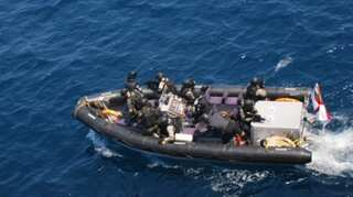 Navy thwarts pirate attempt on Indian ship in Gulf of Aden