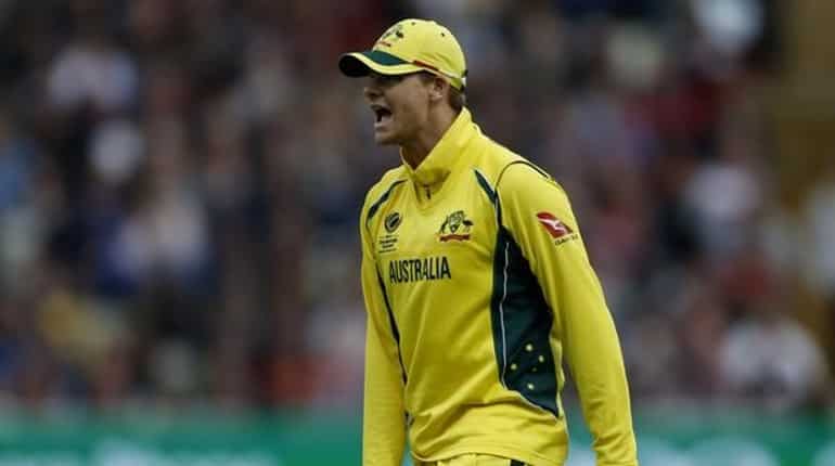 Australia captain Steve Smith leaves India tour over injury