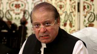 Nawaz Sharif refuses to shift to hospital, says prefer 'death' over political victimisation