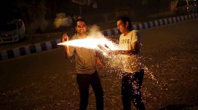 Gurugram allows residents to burn crackers on Diwali