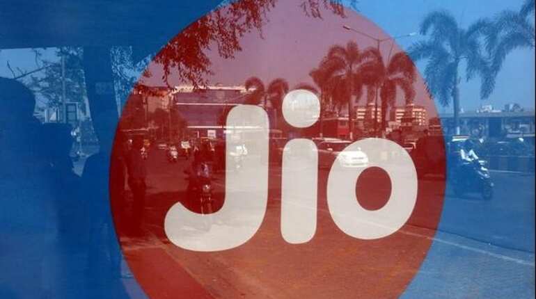 Reliance Industries net profits zoom, Jio's losses widen Reliance Industries net profits zoom, Jio's losses widen