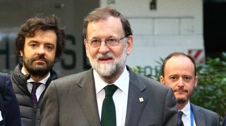 Spanish government agrees with opposition to hold Catalan elections in January
