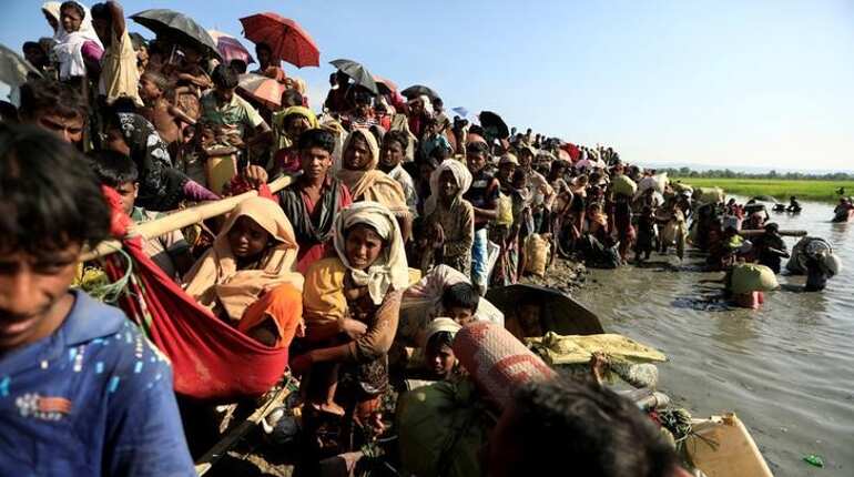Considering sanctions on Myanmar over treatment of Rohingyas: US