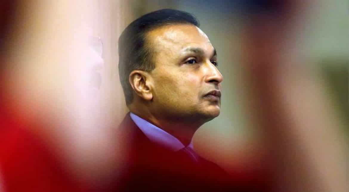 RCom hangs up on wireless telephony business RCom hangs up on wireless telephony business