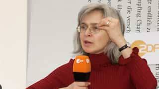 Will arm journalists, say Russian newspaper editors after Putin refuses protection