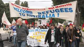 Australian asylum seekers scared to leave detention camp
