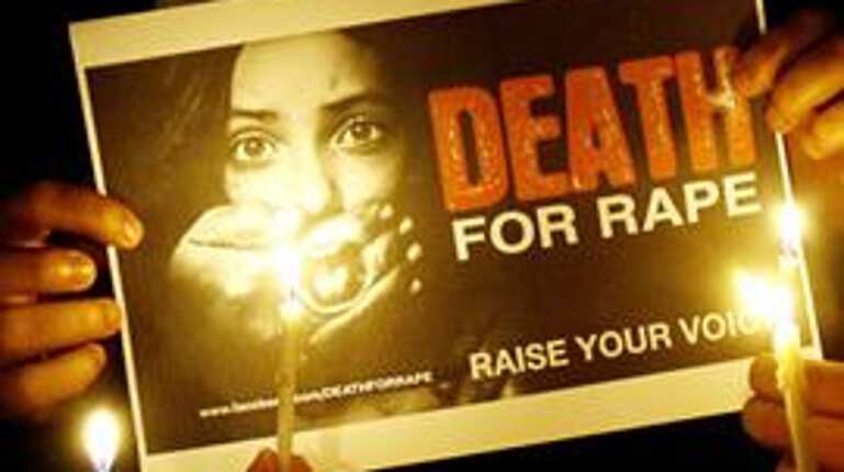 Ordinance decision taken in view of LS polls: Nirbhaya's father