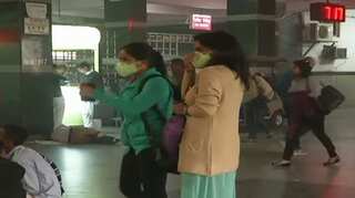 Delhi: Air quality 'hazardous'; 41 trains delayed by smog
