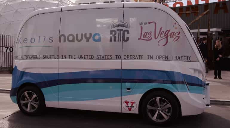 Las Vegas: Self-driving shuttle bus crashes on first day of service