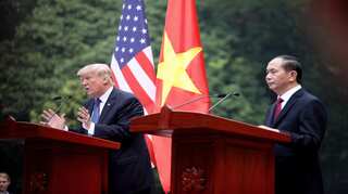 Trump offers to 'mediate' in South China Sea dispute