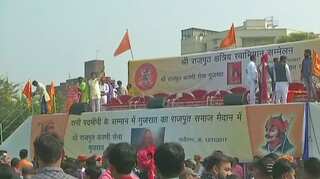 'Padmavati' controversy: Protests in Gujarat, Maharashtra