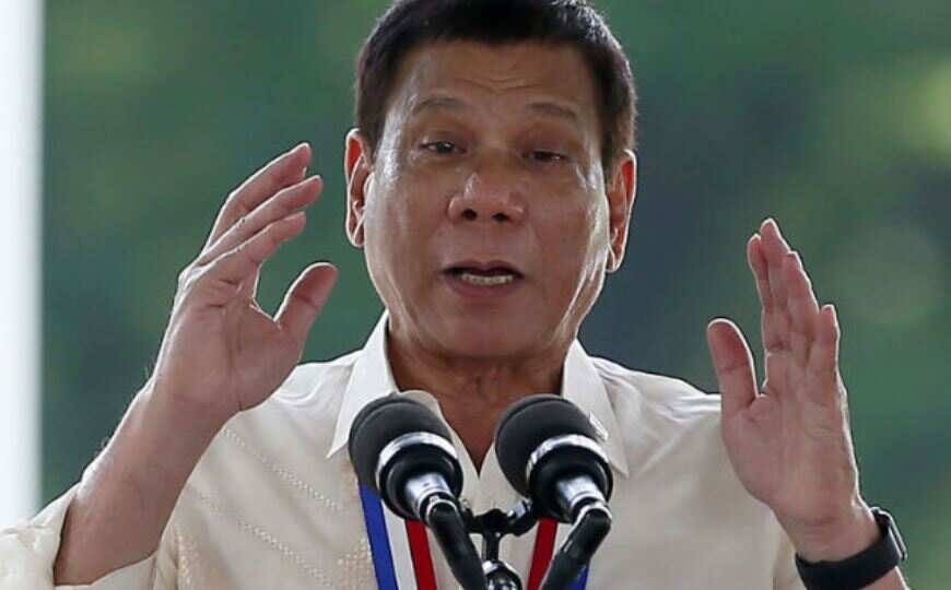 Durterte says nobody can afford war over South China Sea