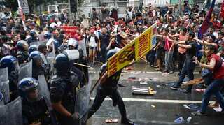 Anti-Trump protests in Manila during ASEAN summit
