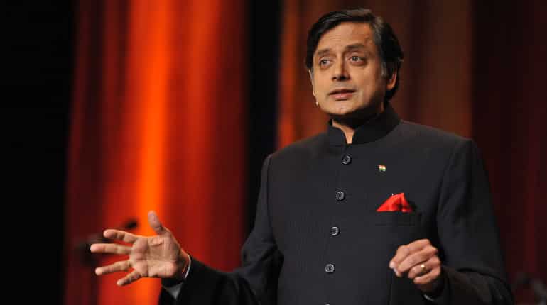 Shashi Tharoor's tweet highlights PM Modi's silence on Tuticorin violence Shashi Tharoor's tweet highlights PM Modi's silence on Tuticorin violence