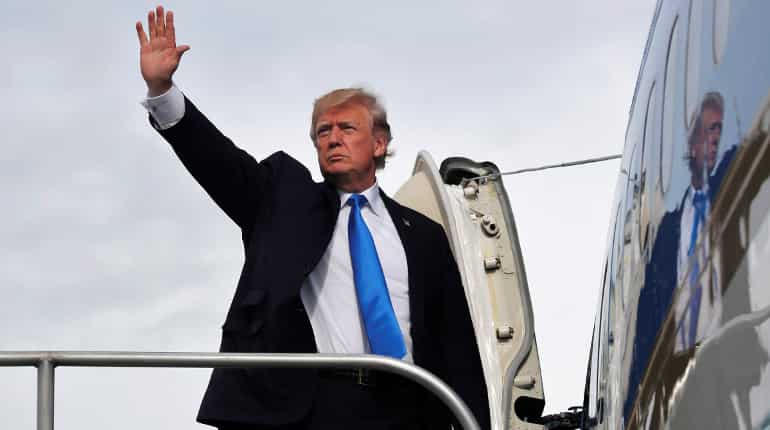 Trump tweets about the wrong mass shooting, gets trolled