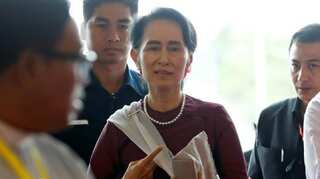 UN chief asks Suu Kyi to allow return of Rohingya refugees
