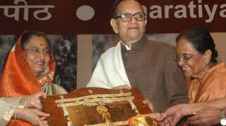 Padma Bhushan Hindi poet Kunwar Narayan dead at 90