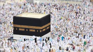 Saudi Arabia reopens area around Kaaba amid coronavirus measures