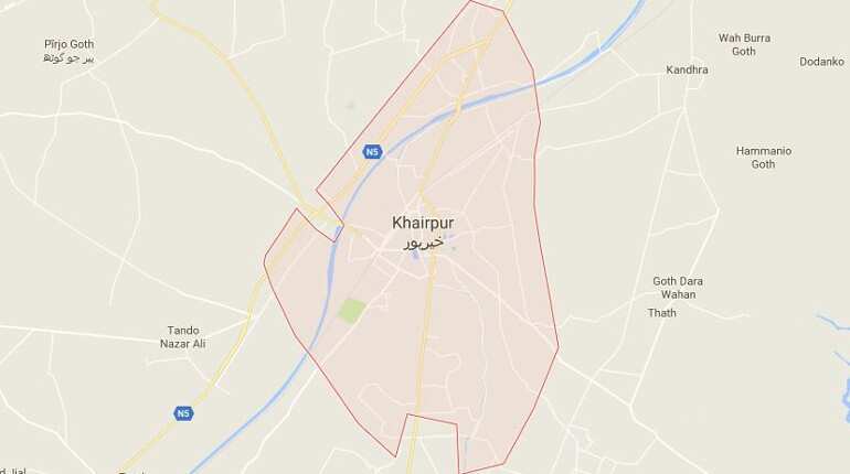 20 killed as truck topples onto van in Pakistan
