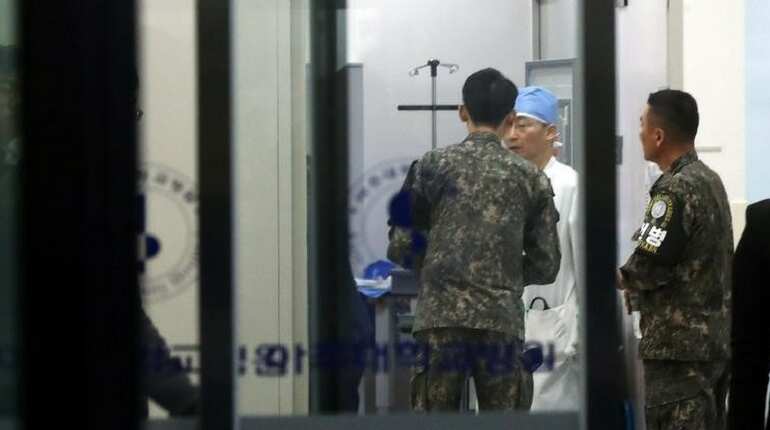 North Korean soldier who defected regains consciousness, asks to watch TV North Korean soldier who defected regains consciousness, asks to watch TV