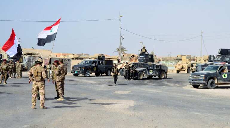 Iraqi forces launch operation to clear desert bordering Syria of Islamic State Iraqi forces launch operation to clear desert bordering Syria of Islamic State