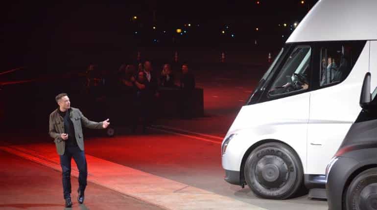 Elon Musk beats deadline for building world's biggest battery Elon Musk beats deadline for building world's biggest battery