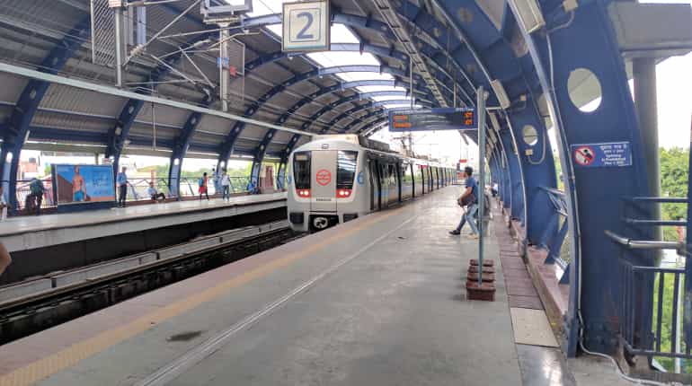 90% people favour free rides for women in metros and buses, claims AAP