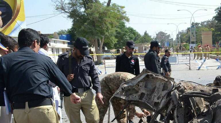 Pakistan: 4 killed, 15 injured in bomb attack in Quetta Pakistan: 4 killed, 15 injured in bomb attack in Quetta