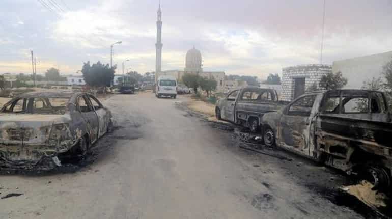 Egypt mosque attack: Gunmen carried Islamic State flag Egypt mosque attack: Gunmen carried Islamic State flag