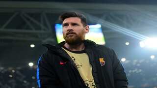 Football: Messi signs new contract with  Barcelona until 2021