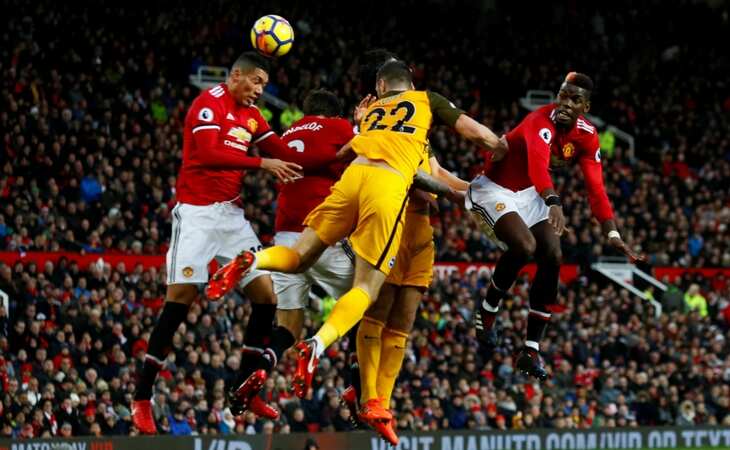 Manchester pair in the clear as main rivals all draw Manchester pair in the clear as main rivals all draw