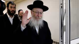 Israeli minister Yaakov Litzman quits over Sabbath row