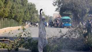 Islamabad: Protesters, security forces clash again; army still not seen
