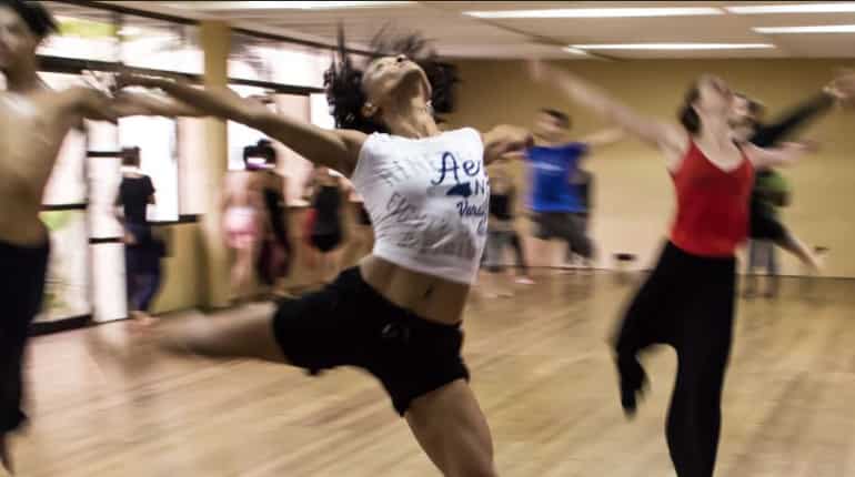 New York repeals 91-year-old dancing ban