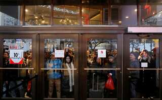 US Cyber Monday sales jump 17 per cent, on pace for record