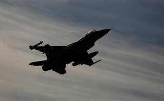 Israeli missiles attack Syrian military base near Damascus, destroys arms depot