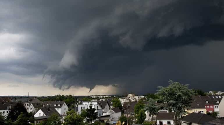 Tropical storm kills 20 in Indonesia Tropical storm kills 20 in Indonesia