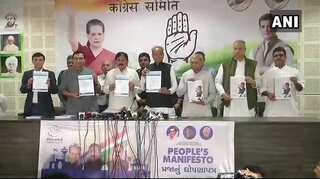 Congress'Gujarat manifesto promises quota for Patidars