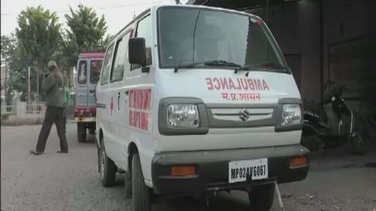 MP: Toddler dies in ambulance stuck in traffic jam caused by wedding