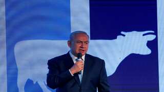 Israel hails Trump's 'historic' declaration, Palestinians condemn