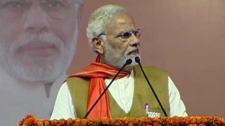 Modi claims Pakistan trying to influence Gujarat elections