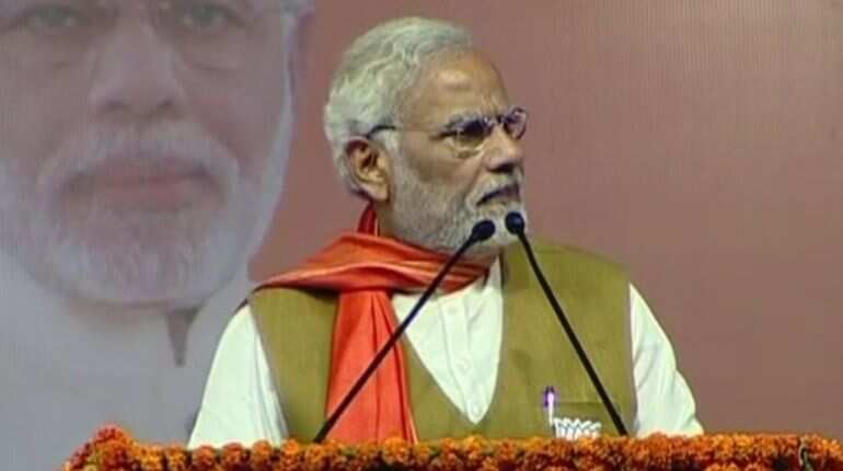 Modi claims Pakistan trying to influence Gujarat elections