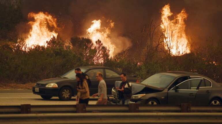 California wildfire rages toward scenic coastal communities California wildfire rages toward scenic coastal communities